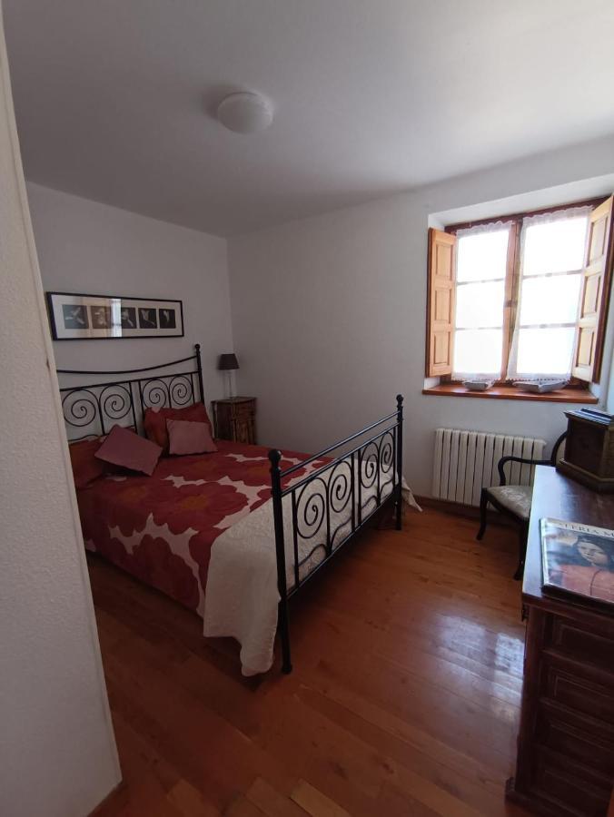 Casa Lorente En Isuerre Eksteriør billede